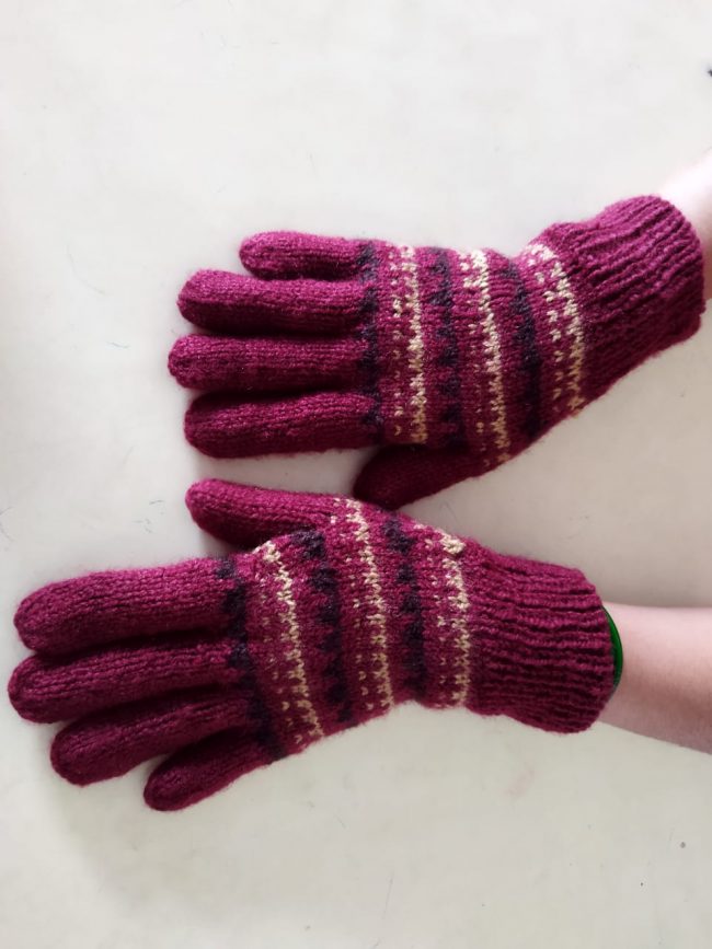 Hand-knitted Gloves - Image 14