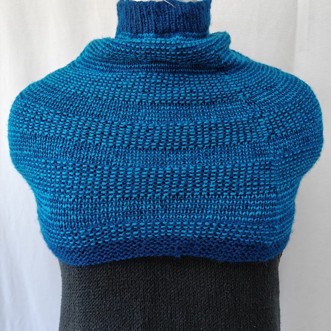 Hand-knitted Cowl - Image 22