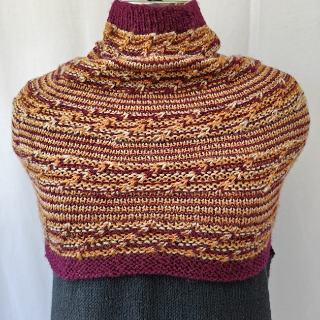 Hand-knitted Cowl - Image 12