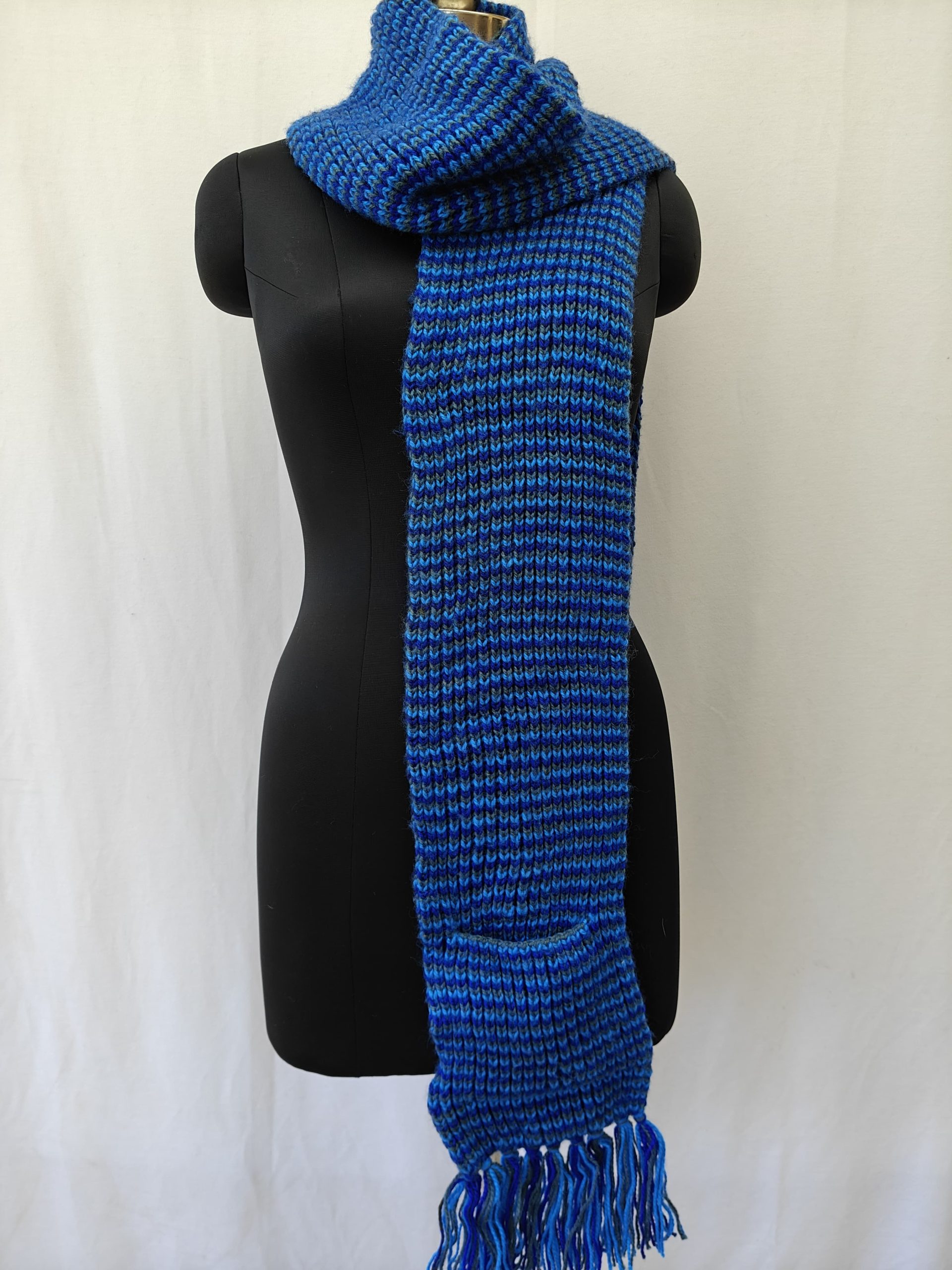 Hand-knitted Muffler (Long) with Pockets - Image 39