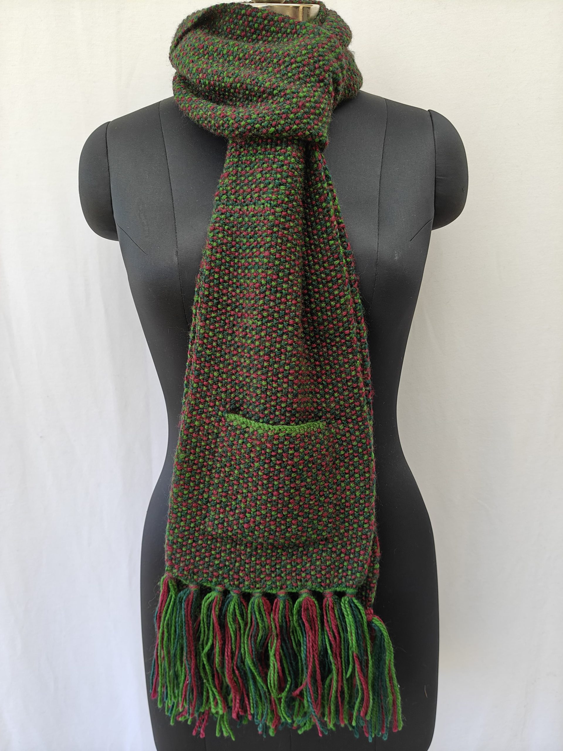 Hand-knitted Muffler (Long) with Pockets