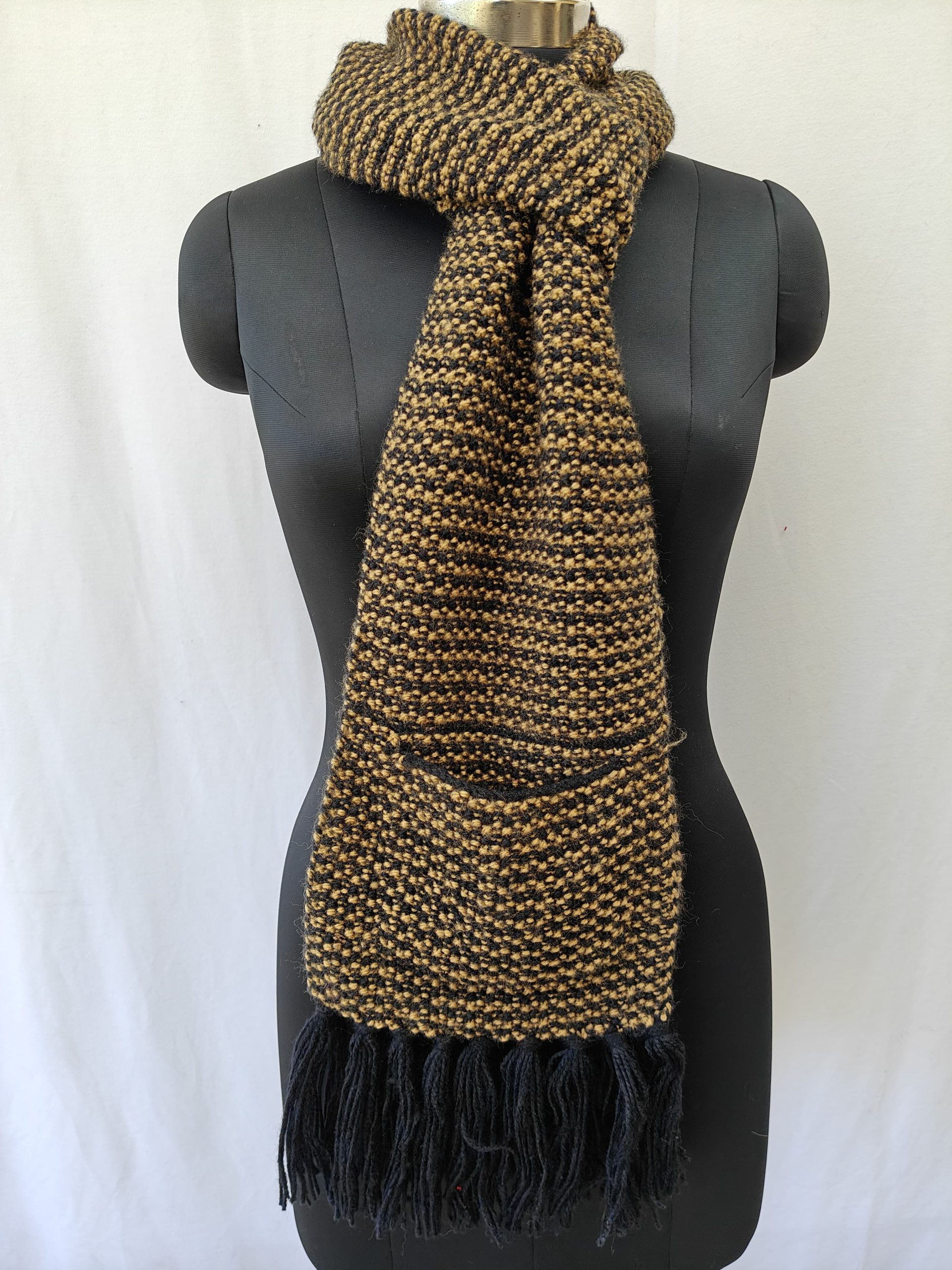 Hand-knitted Muffler (Long) with Pockets - Image 16