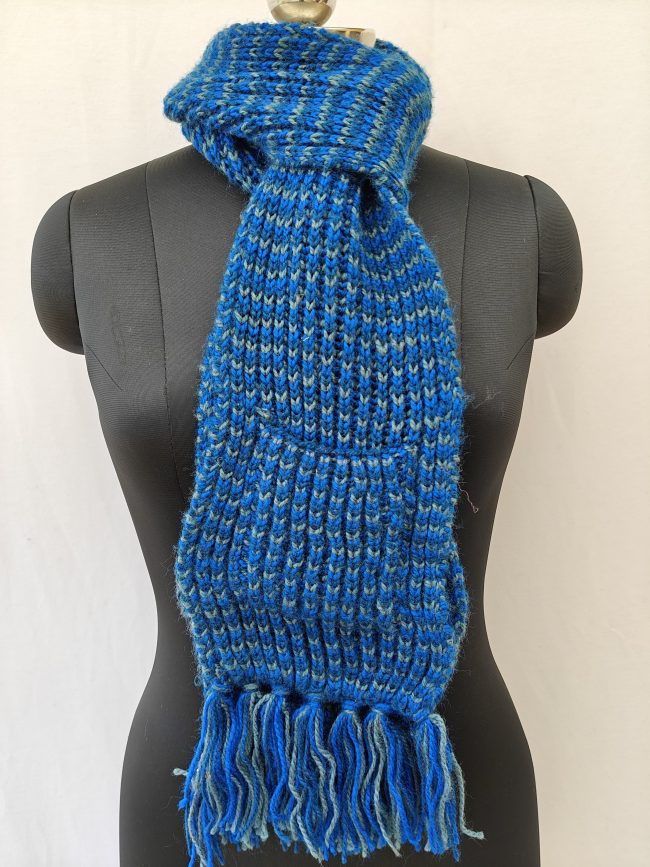 Hand-knitted Muffler (Small) with Pockets - Image 31