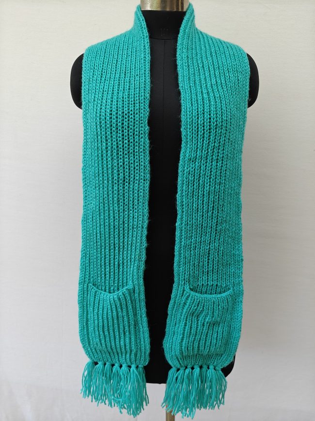 Hand-knitted Muffler (Small) with Pockets - Image 64